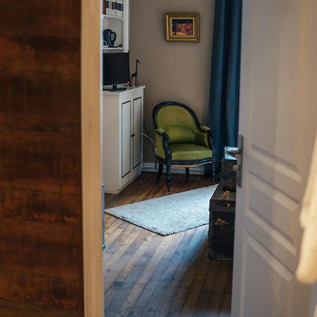 Le 14 St Michel Bed & Breakfast Жослен Стая снимка
